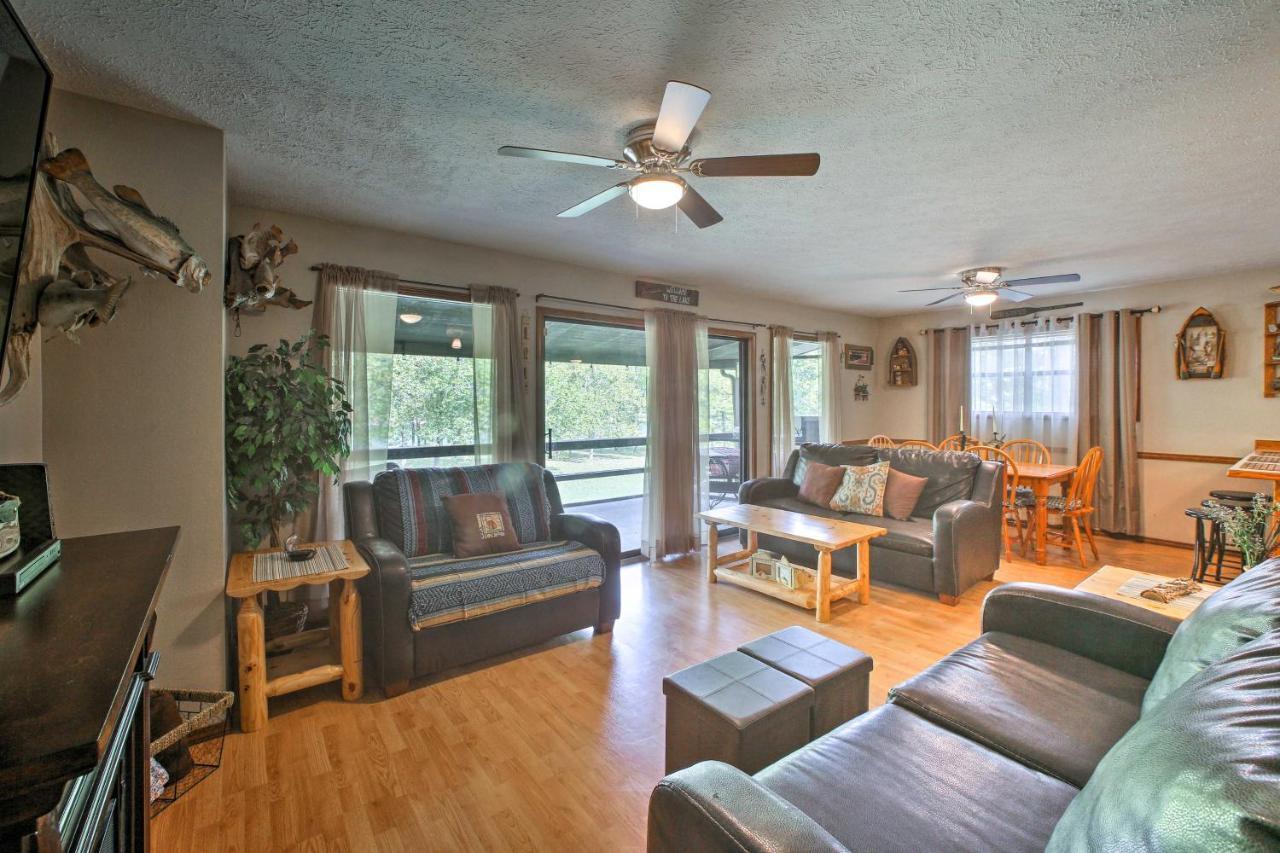 Lakefront Table Rock Home With Fire Pit! Golden 외부 사진