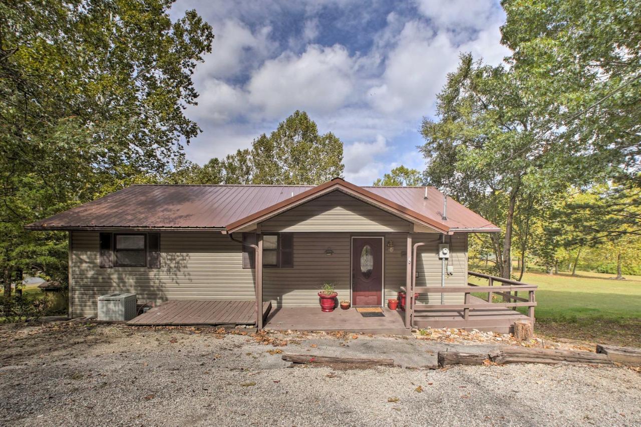 Lakefront Table Rock Home With Fire Pit! Golden 외부 사진